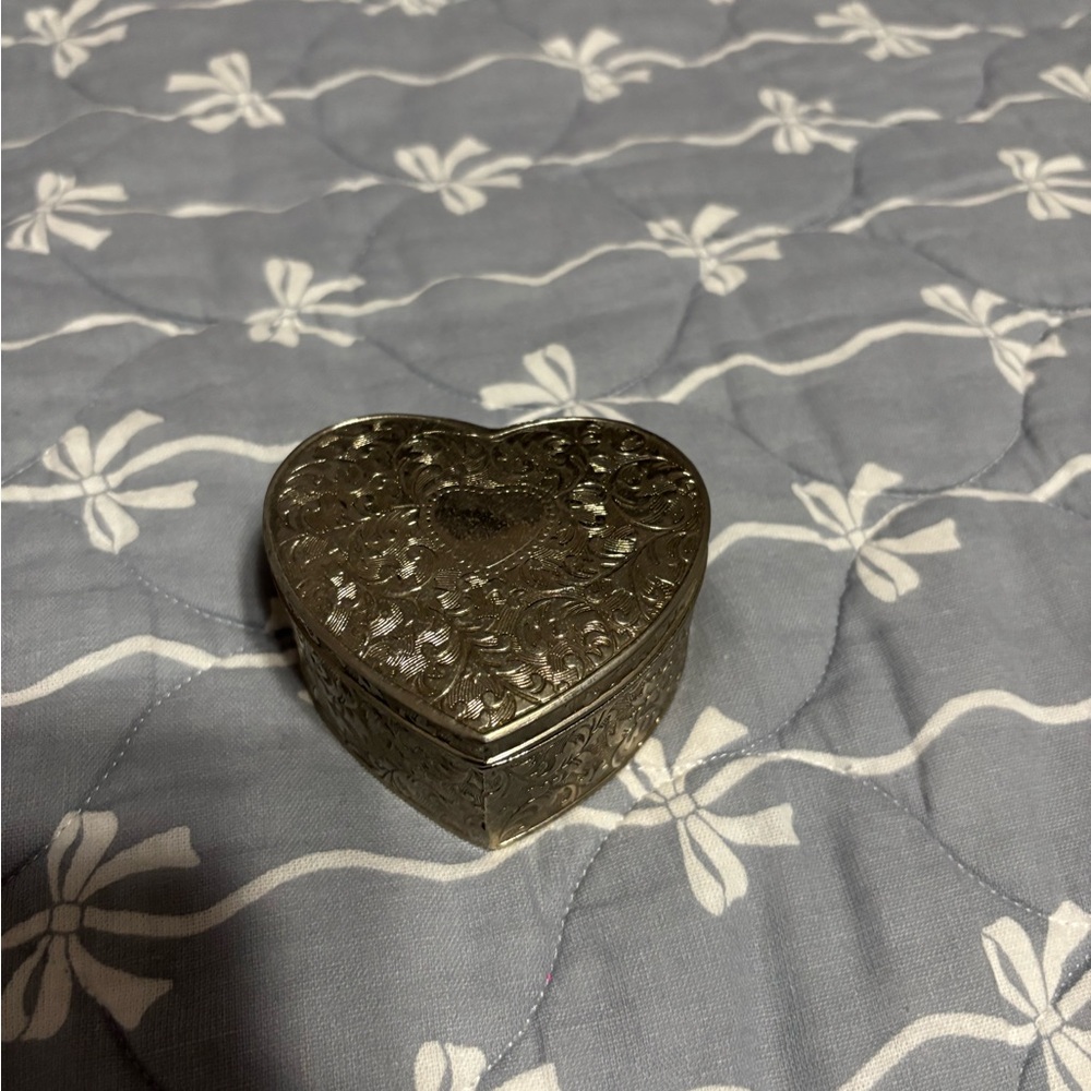 Vintage Silver-Toned Heart Shaped Trinket Box